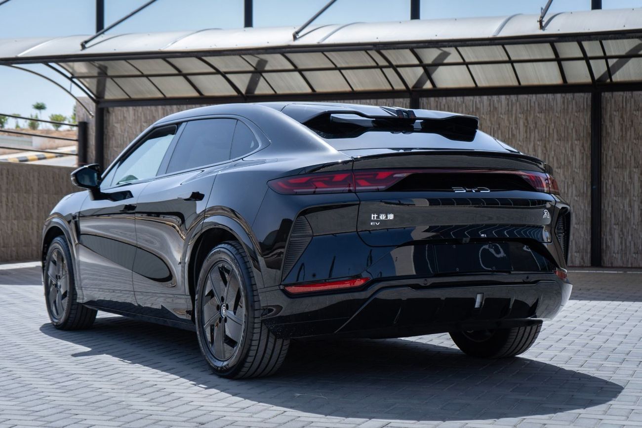 بي واي دي سونغ ل Fuel: Electric Motor Power: 230 kW Motor Torque: 360 Nm Driving Range: 662 km Battery Capacity: 87.0