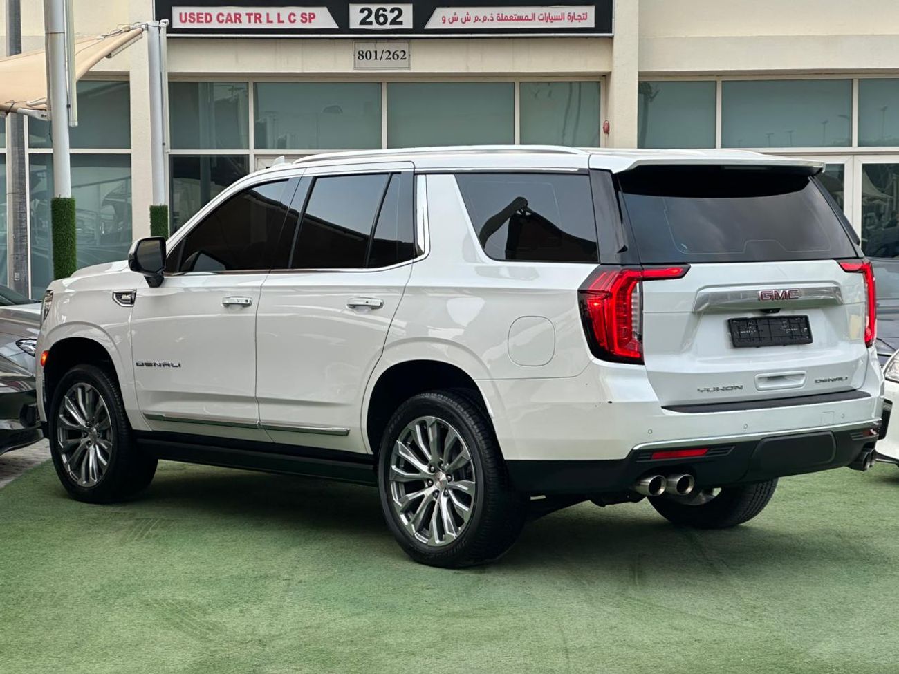 GMC Yukon GMC YUKON DANIEL 2021 GCCFL FULL OPTION ORIGINAL PAINT UNDER WARRANTY