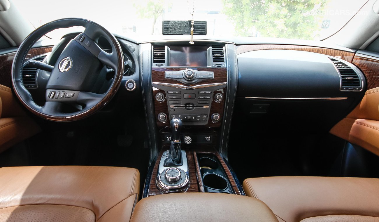 Nissan Patrol Platinum 5.6 V8