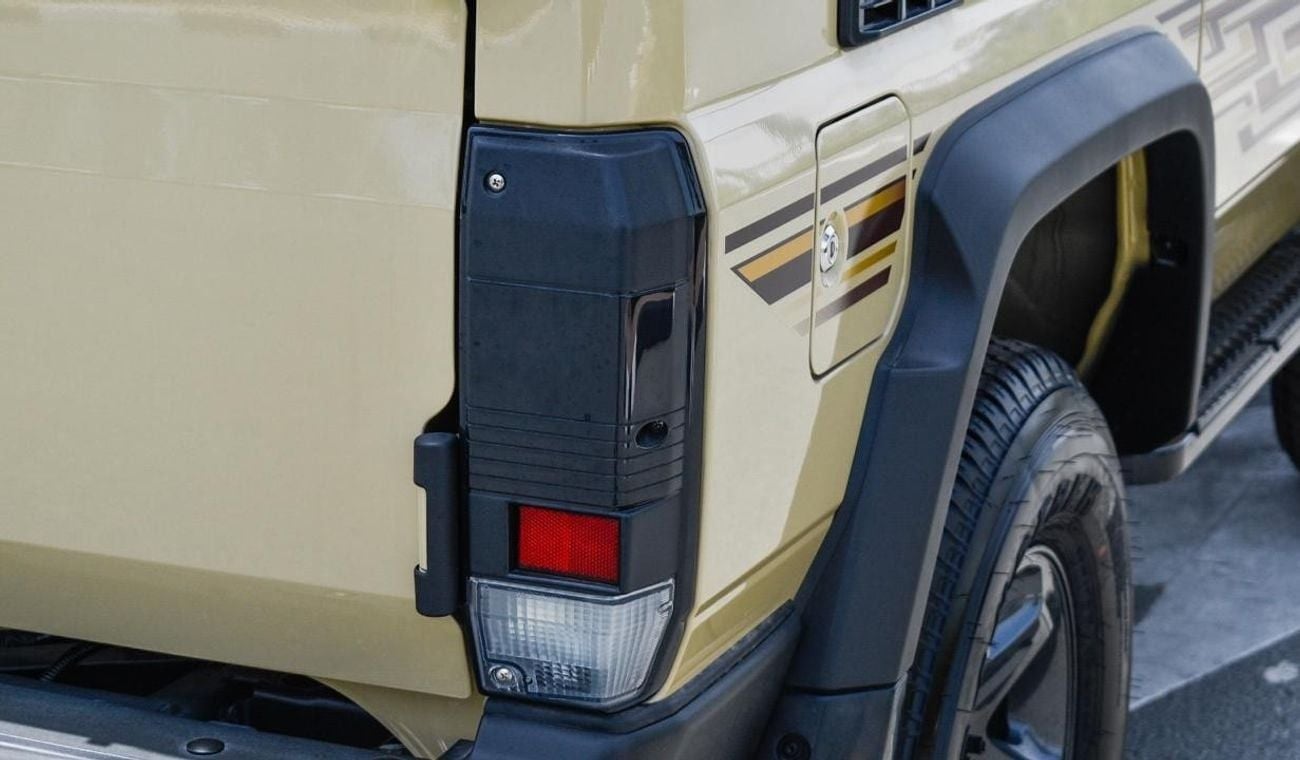 تويوتا لاند كروزر Toyota Landcruiser Hardtop 4.0 CC Manual Patrol