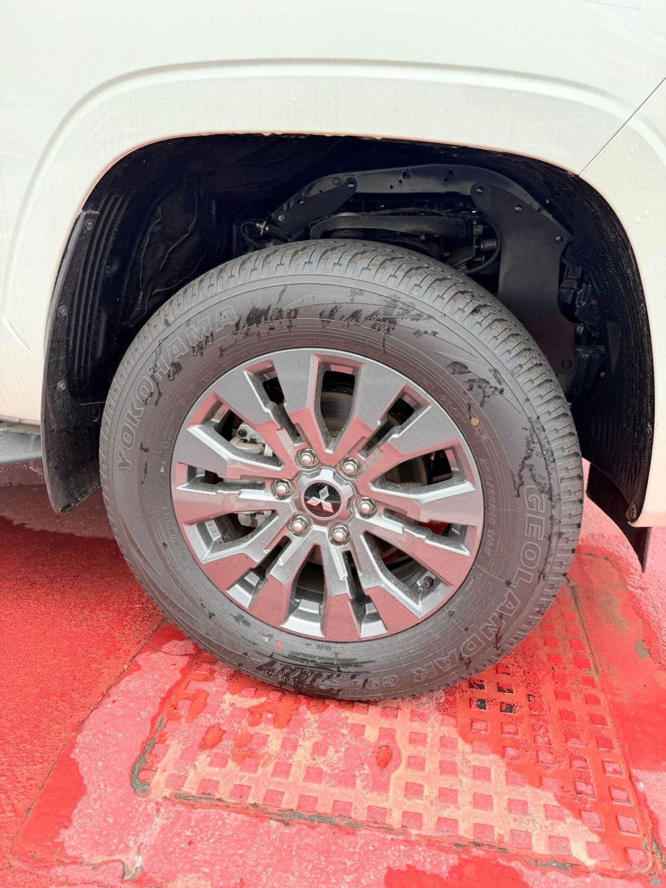 ميتسوبيشي L200 GL SPORTARO AUTAMTIC DESEIL