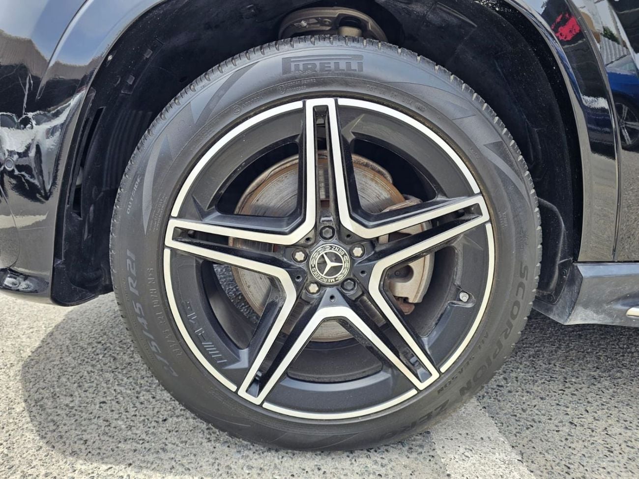 مرسيدس بنز GLS 450 4MATIC