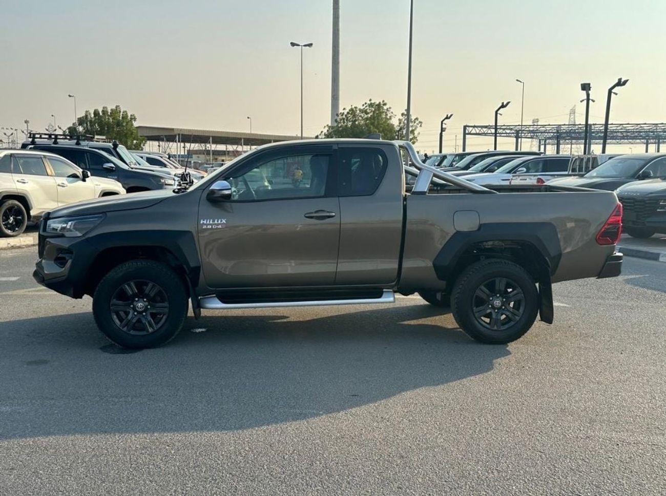 تويوتا هيلوكس Right-Hand drive smart cab diesel Auto