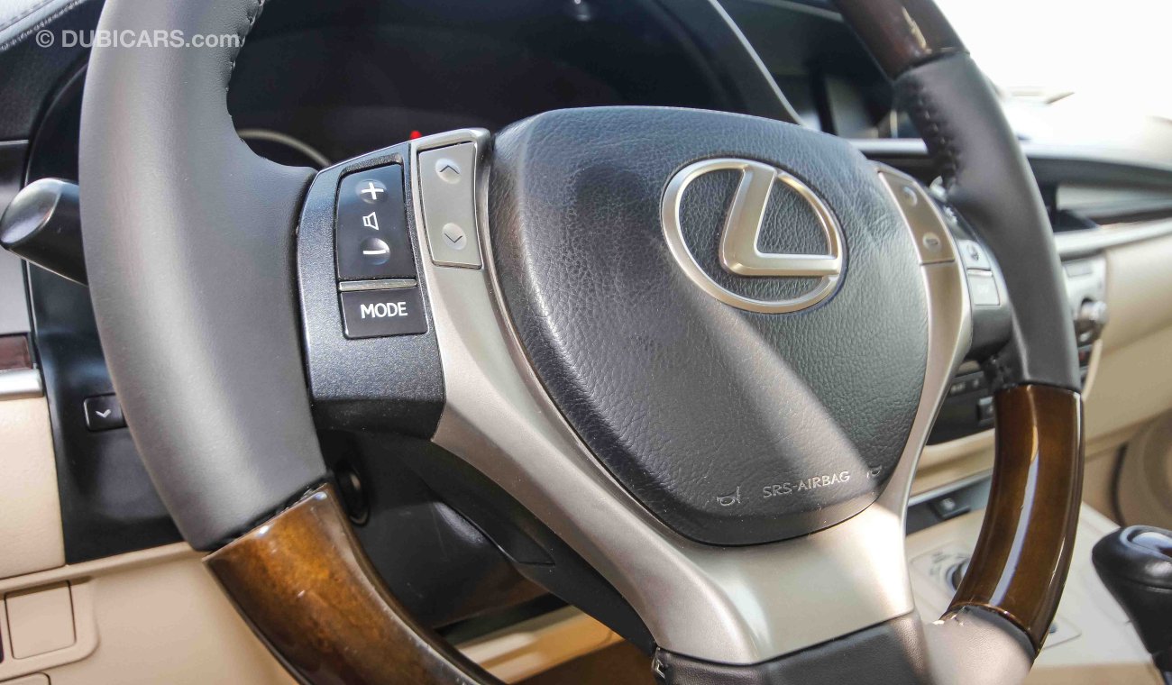 Lexus ES350