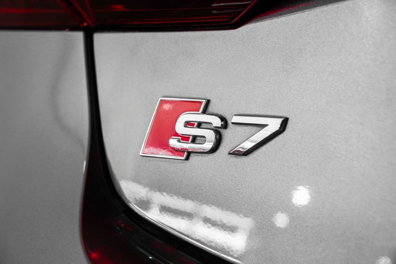 Audi S7 Std 2.9L