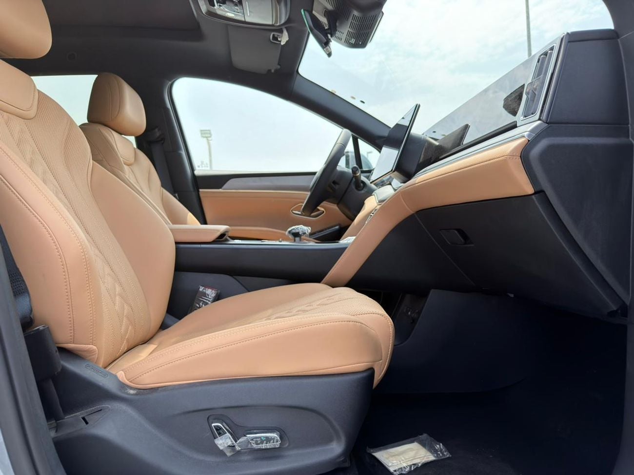 بي واي دي سونغ ل 1.5L PHEV 18.3kWh Battery 2025 Export Price @ 94,000 AED
