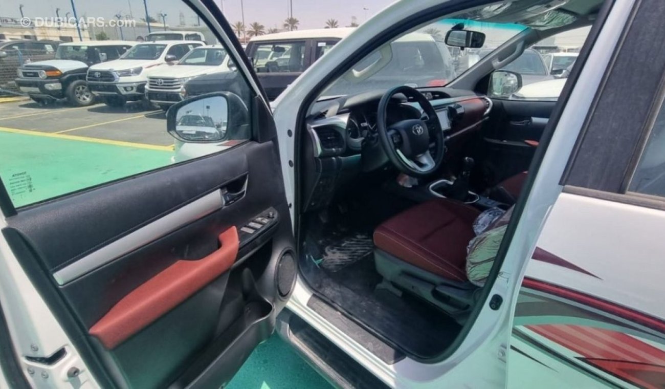 تويوتا هيلوكس 2023 TOYOTA HILUX 2.8 DC   DIESEL 4X4     MANUAL GEAR