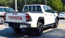 Toyota Hilux SR5 2.4L Diesel A/T