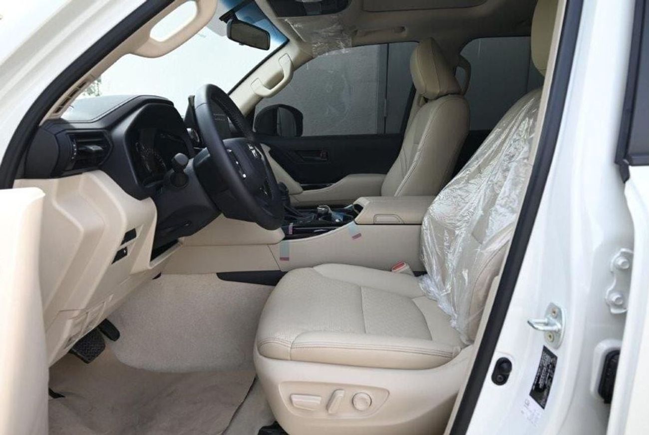 Toyota Land Cruiser GXR 3.3L DIESEL 7 SEATER AUTOMATIC BLACK EDITION