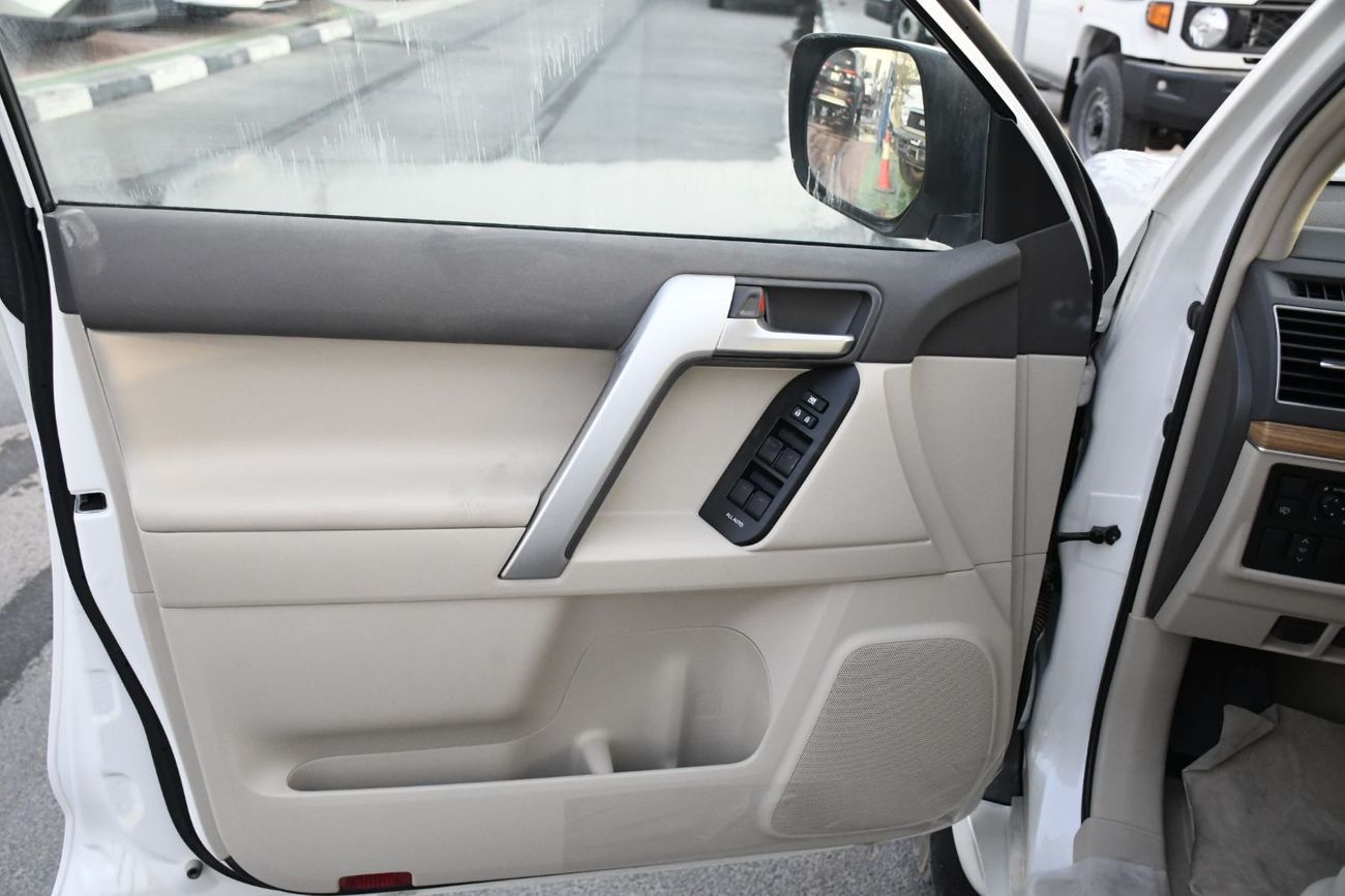 Toyota Prado VX 4.0L V6 full option (Ready Stock)