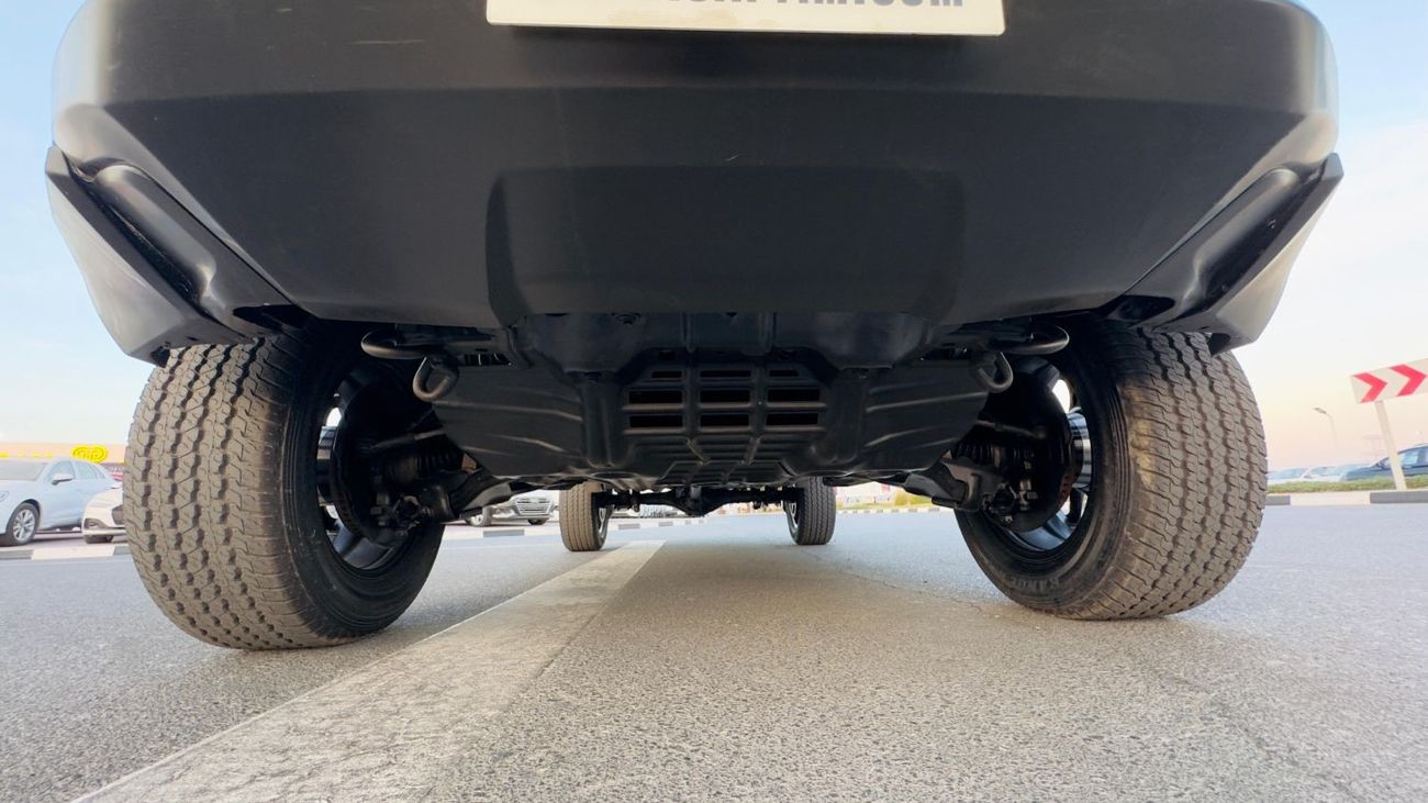 Toyota Hilux SMART CAB | GR SPORTS BODY KIT INSTALLED | 2.8l DIESEL ENGINE | RHD