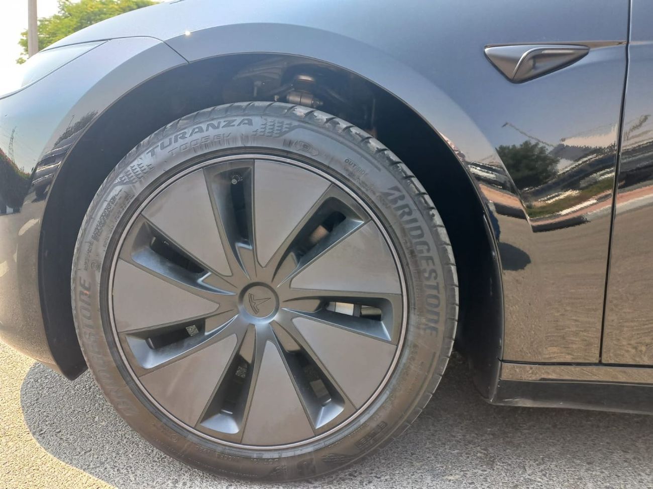 Tesla Model 3 Long Range (AWD)