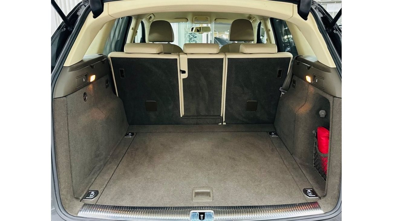 Audi Q5 Std GCC .. FSH .. Perfect Condition .. 4 Cyl