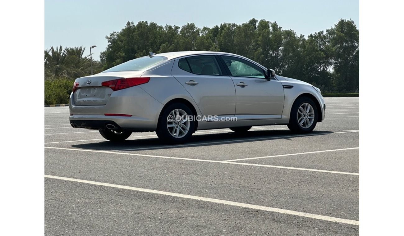 كيا أوبتيما موديل 2011 خليجي حاله ممتازه جدا من الداخل والخارج فل مواصفات