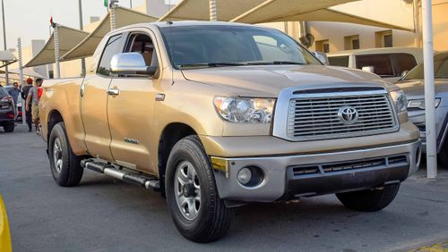 Toyota Tundra 5.7L V8 SR5