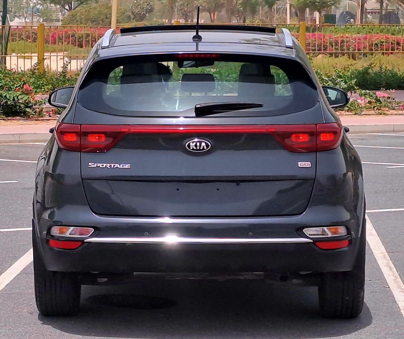 Kia Sportage LX 1.6L FWD 830-Monthly l GCC l 1.6L, Panoramic, Cruise l Accident Free