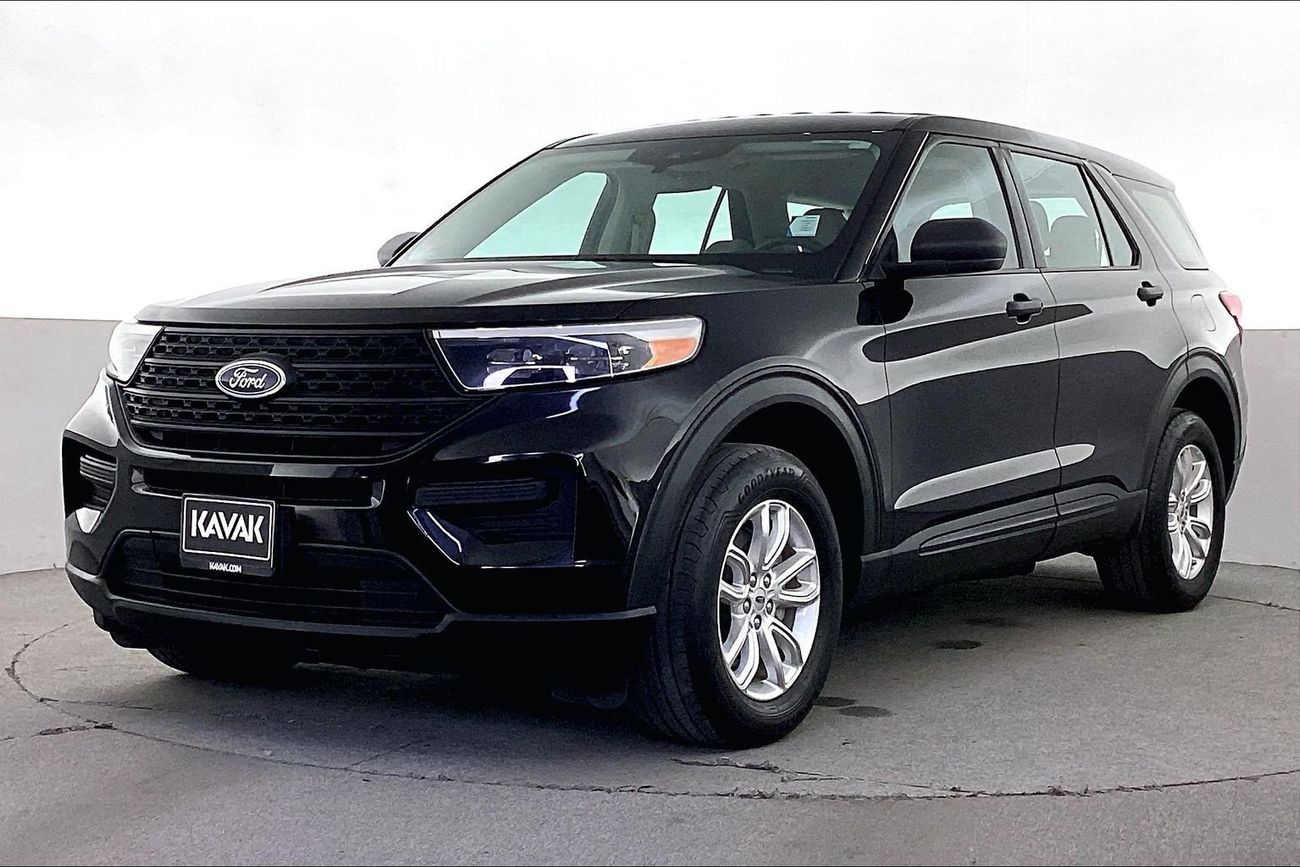 Ford Explorer XL / Standard | National Day Celebration | Guaranteed Warranty | 0 Down Payment