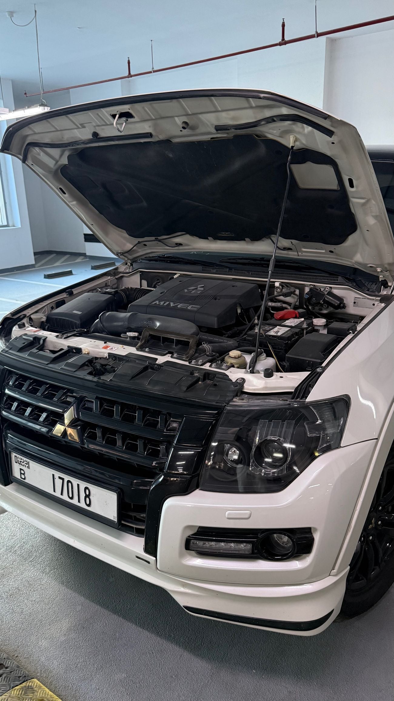 ميتسوبيشي باجيرو Mitsubishi Pajero Signature Edition 2020 3.8L GCC Specs | Firest owner