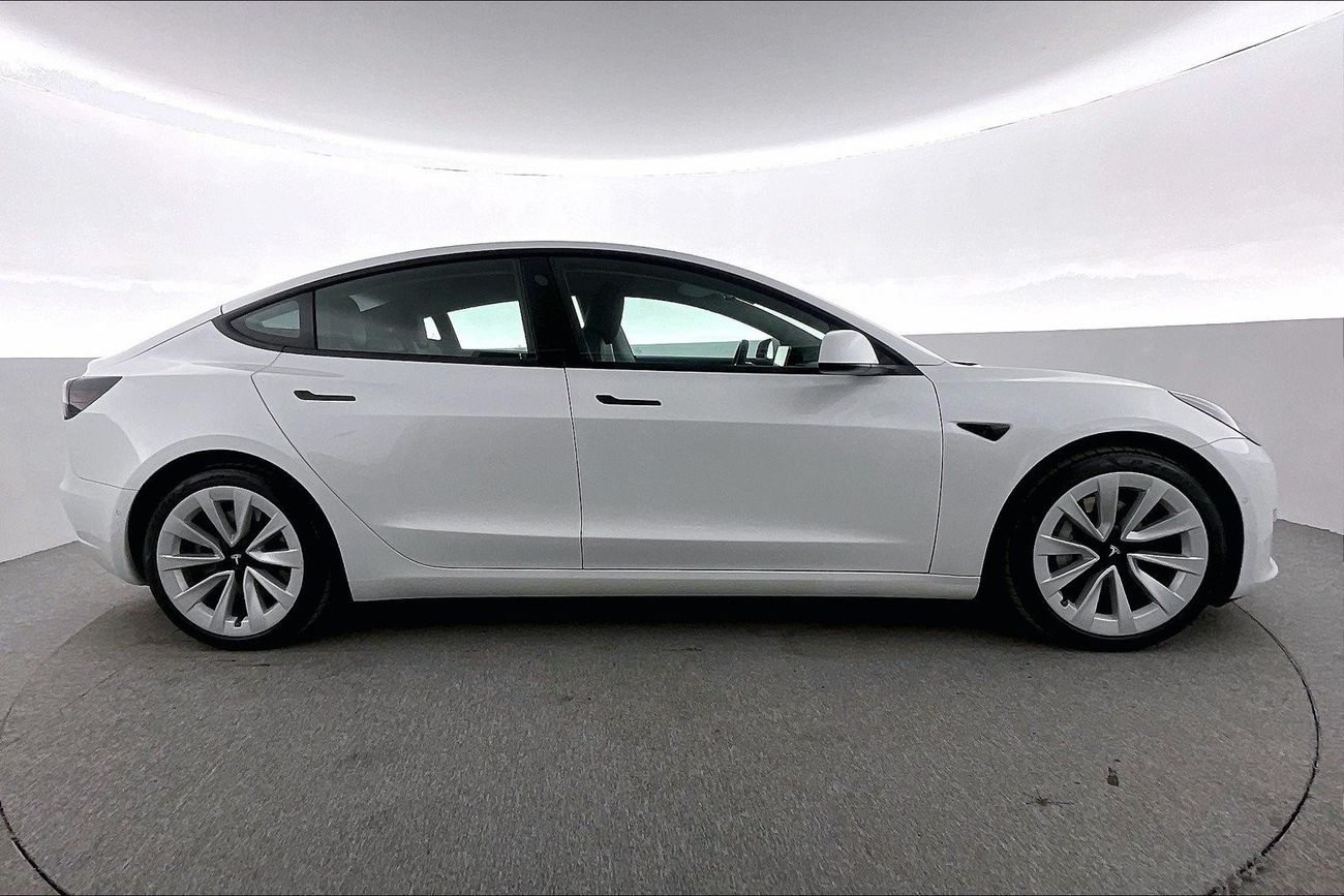 تسلا موديل 3 Long Range (Dual Motor) | شامل الضمان | 0 ﺪﻔﻋﺓ ﺃﻮﻟﻯ