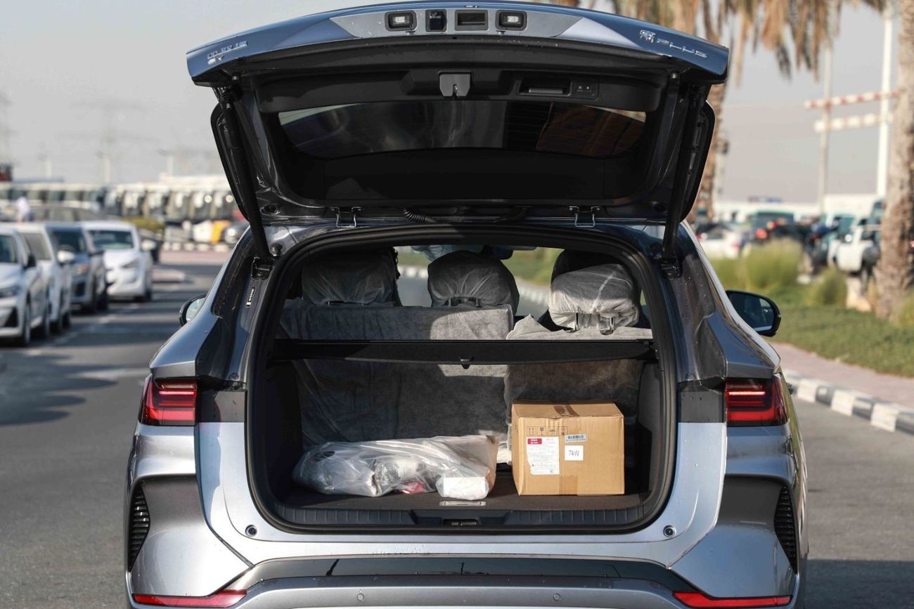 بي واي دي سونغ بلس 2024 BYD Song Plus Honor Flagship Plus - رمادي من الداخل أزرق ورمادي | تصدير فقط