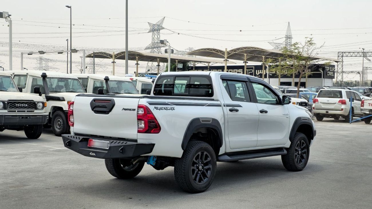 Toyota Hilux Adventure 4.0L AT Model Year 2024 Color White