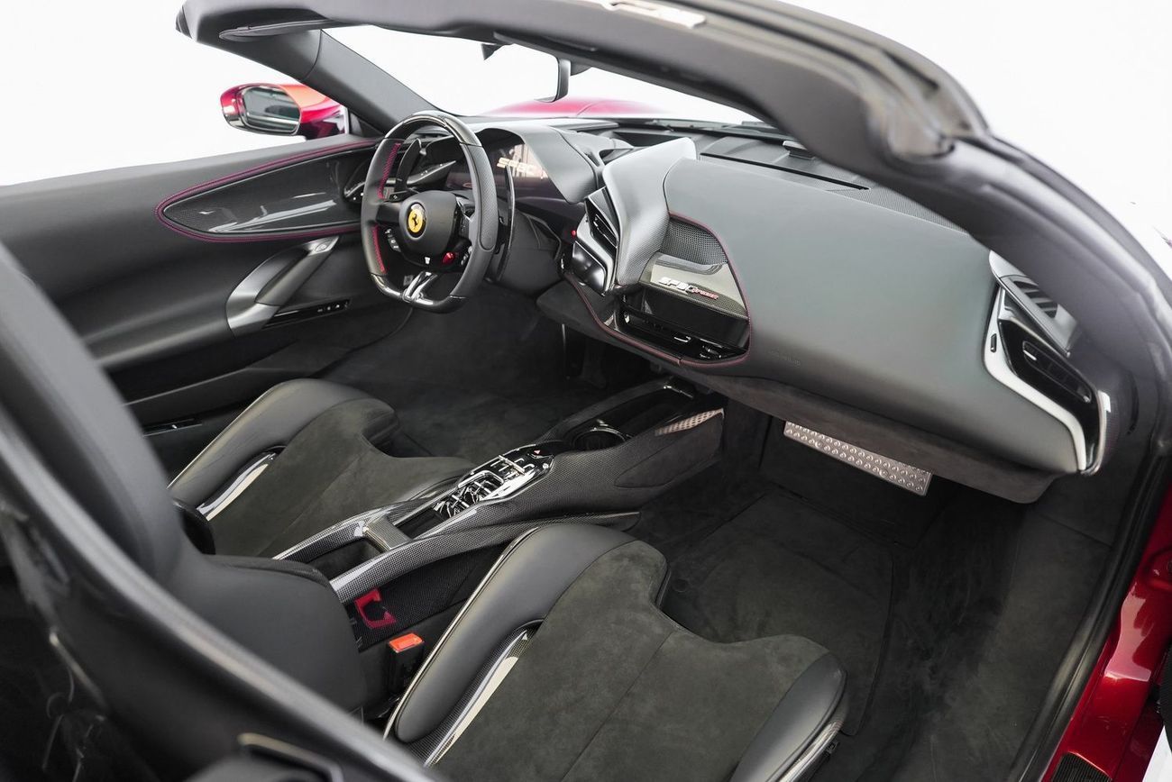 Ferrari SF90 Spider Ferrari SF90 Spider Assetto Fiorano