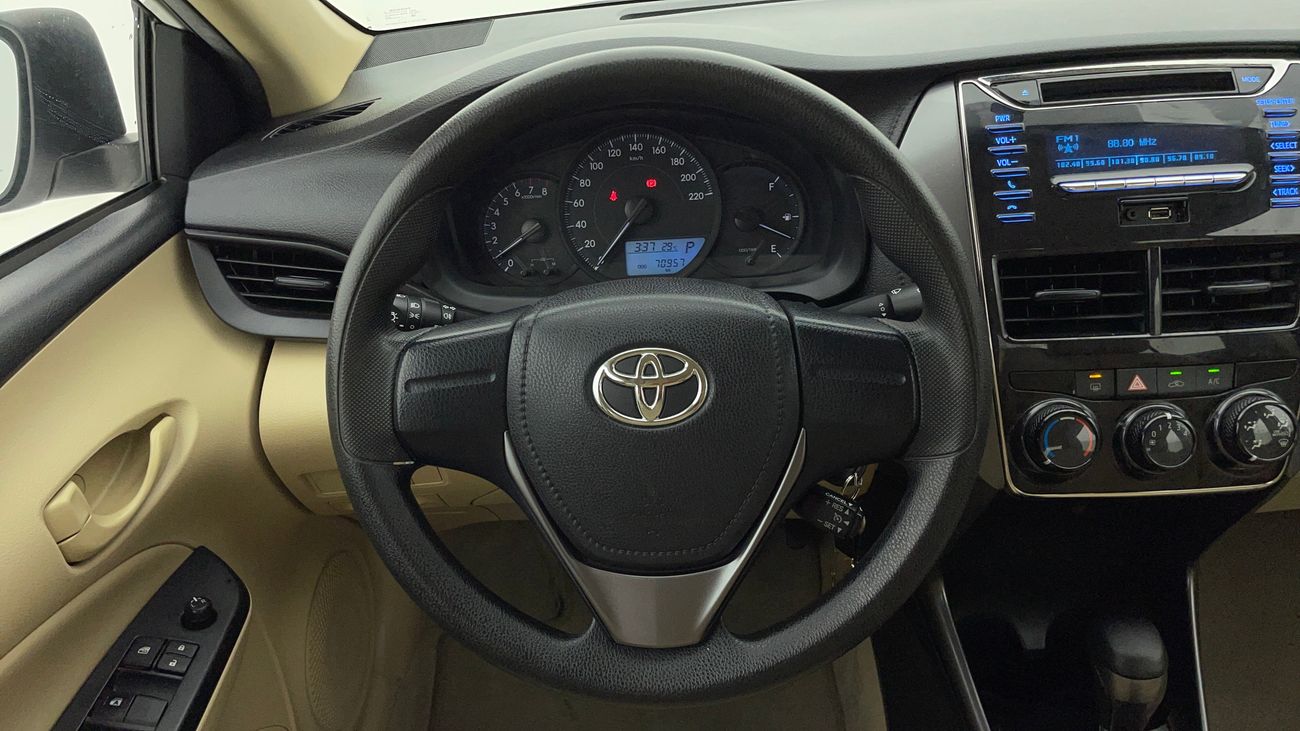 تويوتا يارس SE 1.5 | بدون دفعة مقدمة | اختبار القيادة في المنزل