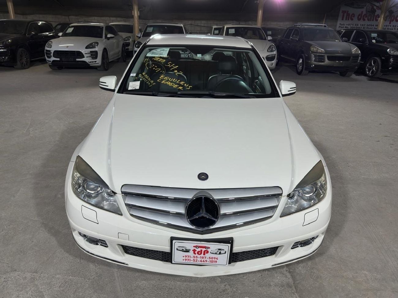 مرسيدس بنز C 300 MERCEDES C-CLASS C300 2010 3.0L | FULL SERVICE HISTORY | TWO KEYS | BLACK LEATHER INTERIOR