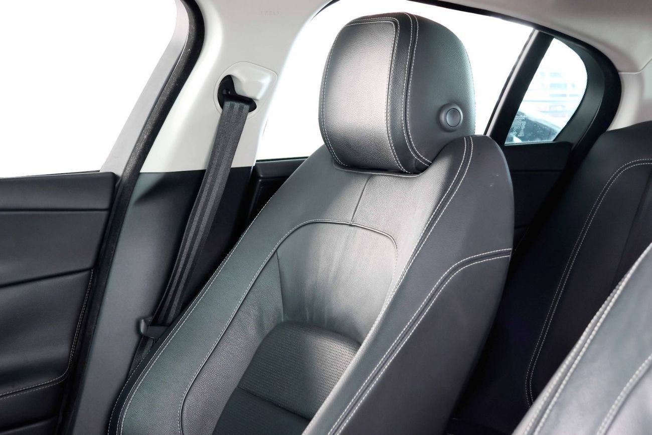 Jaguar XE 2016-JAGUAR XE 25T R SPORT-GCC-IMMACULATE CAR