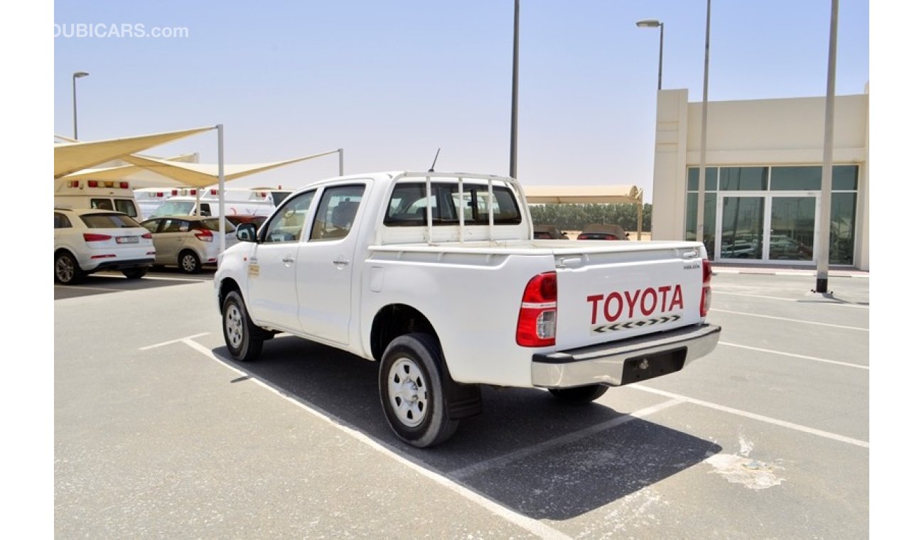 Toyota Hilux 4X4 DOUBLE CABIN PICKUP GCC SPECS