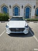 Hyundai Sonata Mid option 2.5L