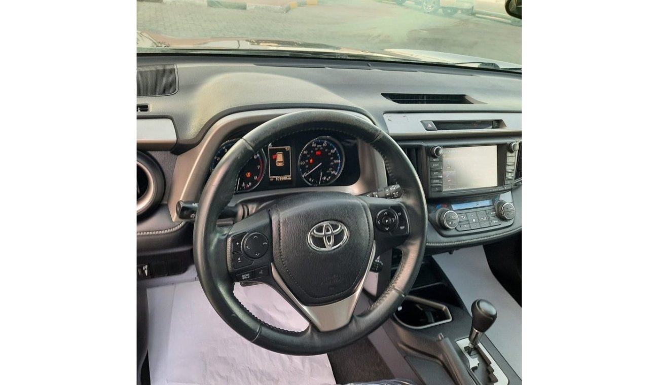 Toyota RAV4 2016 TOYOTA RAV4 XLE