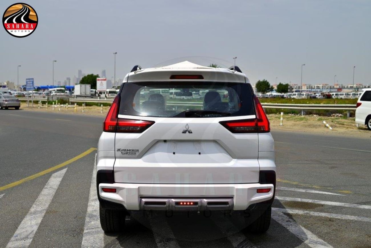 ميتسوبيشي إكسباندر CROSS 1.5L AT