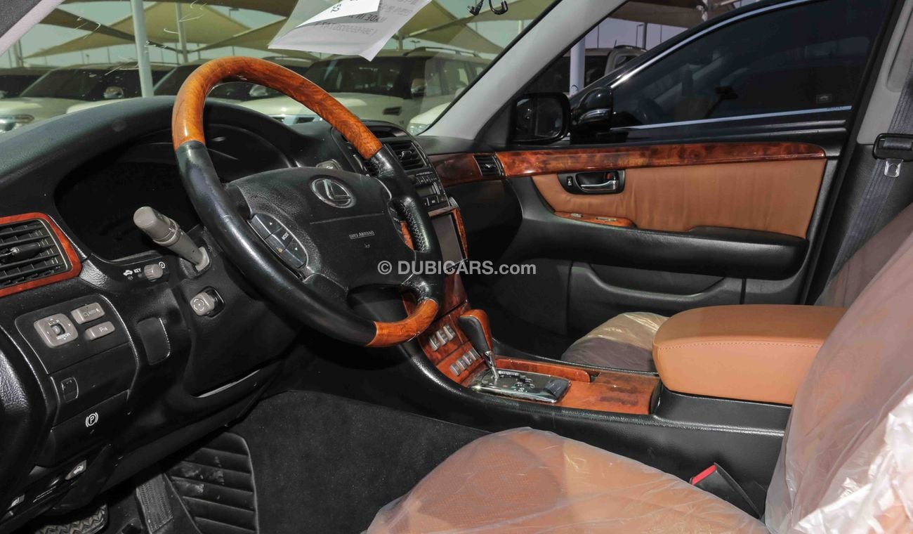 Lexus LS430
