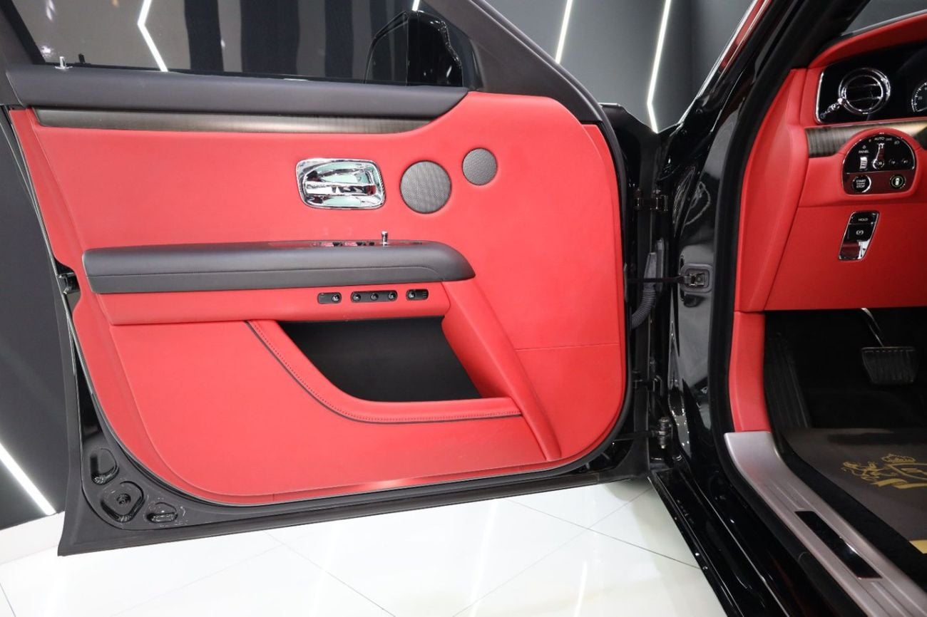رولز رويس جوست EWB, Rear Entertainment, Starlight, Illuminated Grille, GCC Specs!!