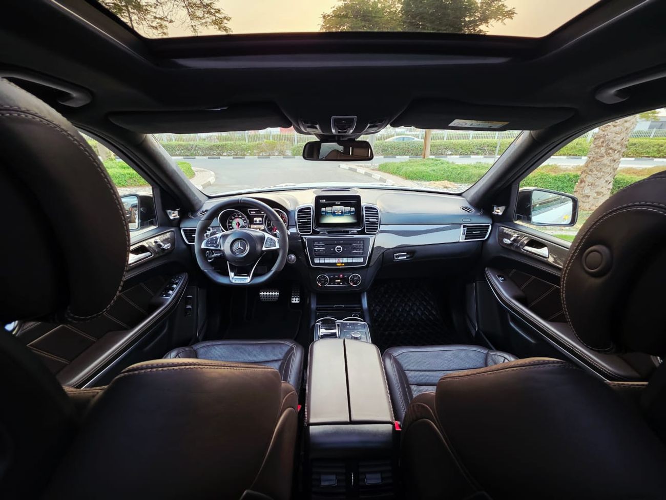 Mercedes-Benz GLS 63 GLS 63 AMG 2016 GCC FULL OPTION SPECIAL OPTIONS WITH CARBON FIBER 2KEY  VERY CLEAN