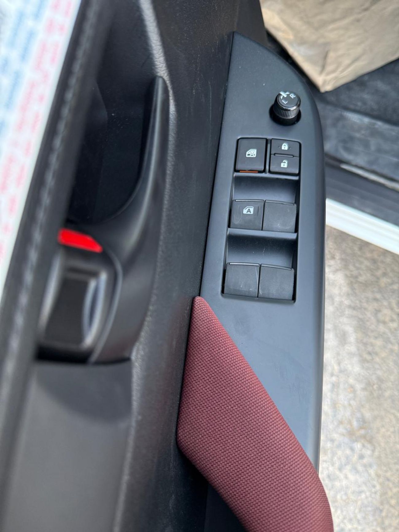 Toyota Hilux GL 2 2.4L AWD