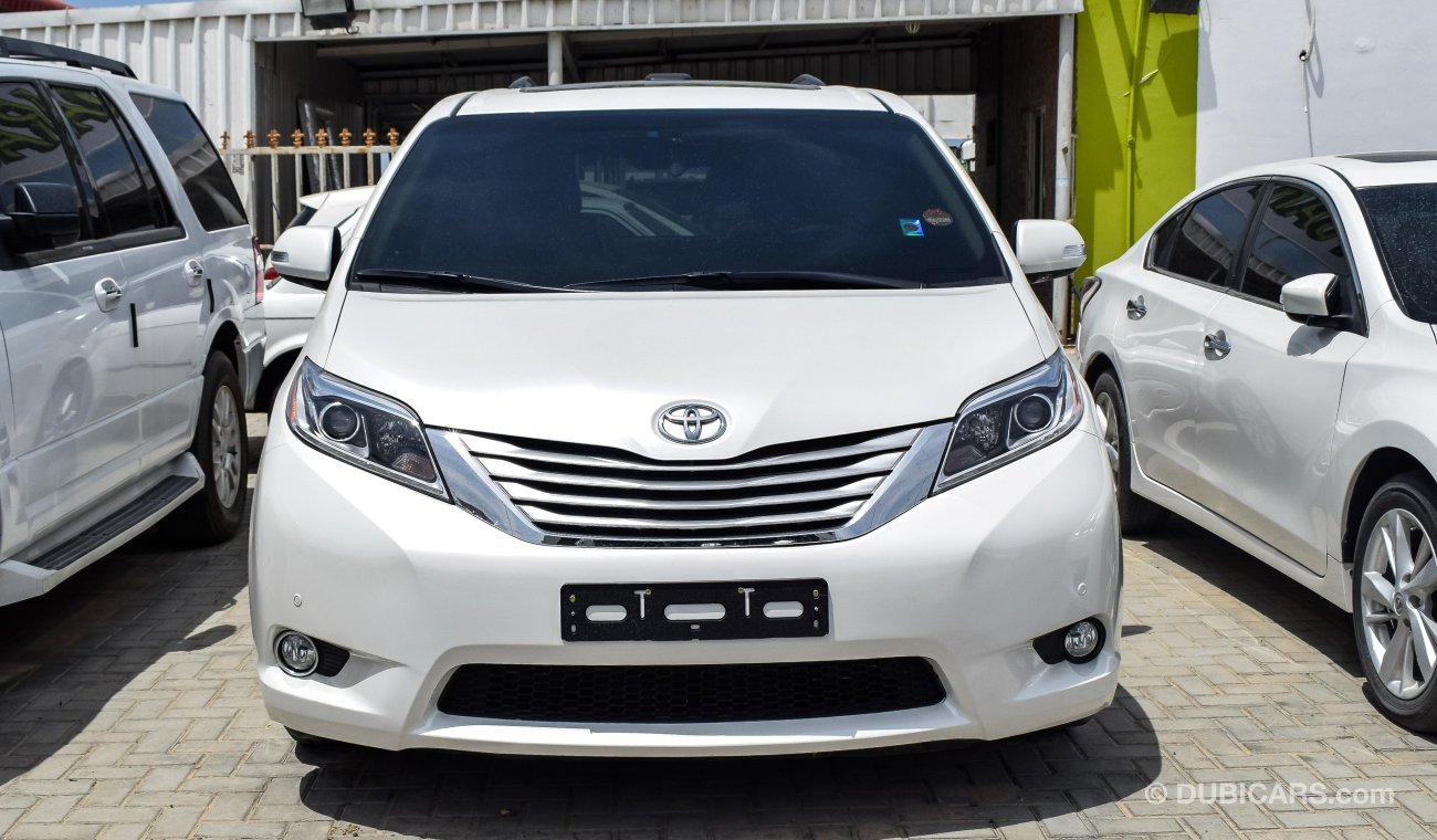 Toyota Sienna full option import japan