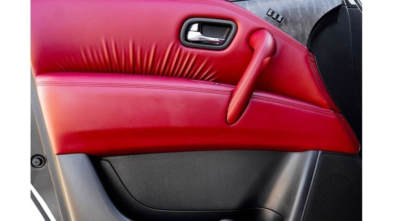 نيسان باترول SE بلاتينوم سيتي