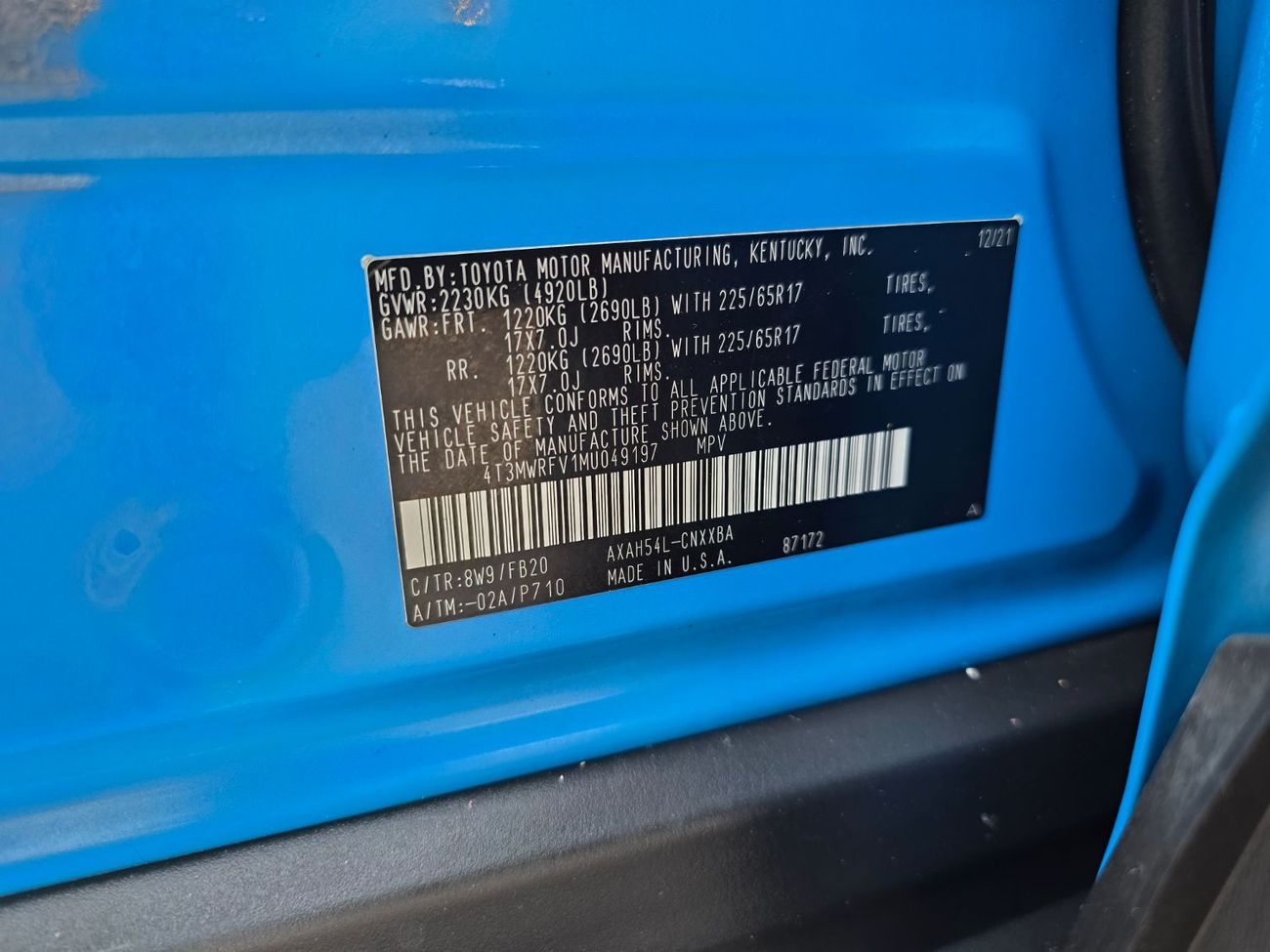 Toyota RAV4 LE 2.5L (219 HP)