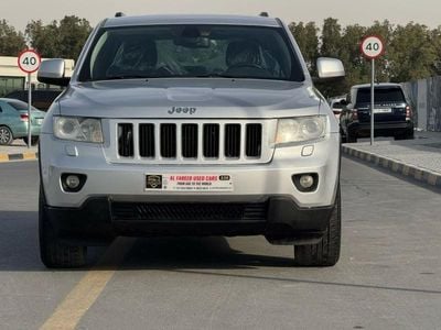 Jeep Cherokee cruise control, electric seats, four-wheel drive