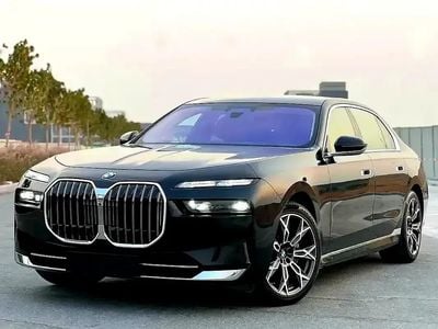 بي أم دبليو 735i MASTERCLASS PURE EXCELLENCE BMW 7 Series 735 2025 مواصفات خليجية