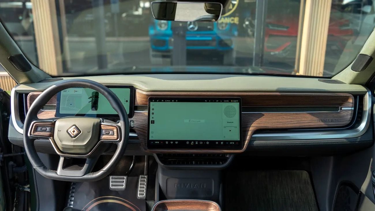 ريفيان R1T Adventure | Large Battery | Full Options | Very Clean and Low Mileage