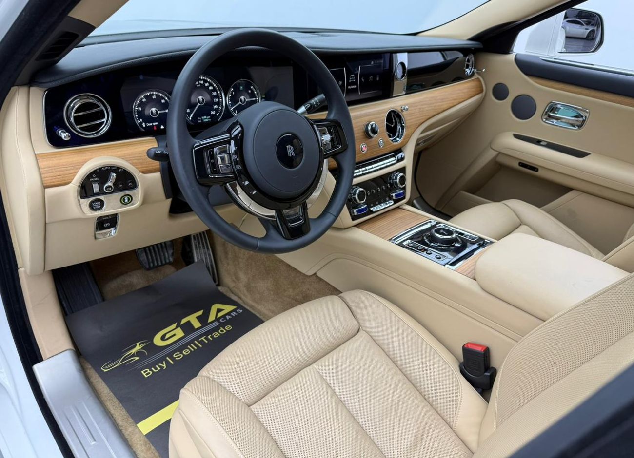 رولز رويس جوست 2022 Rolls Royce Ghost, 1 Year Warranty Unlimited Km, Full Service History