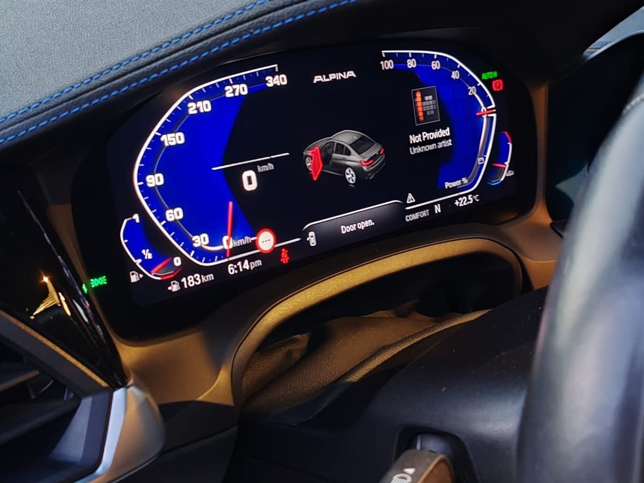 BMW M340i Std 3.0L M340i / 3.0L V6 / HEAD UP DISPLAY / CS BODY KIT