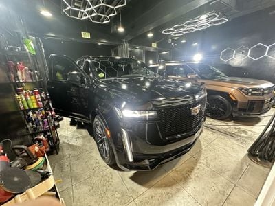 كاديلاك إسكالاد Sport Platinum 6.2L AWD