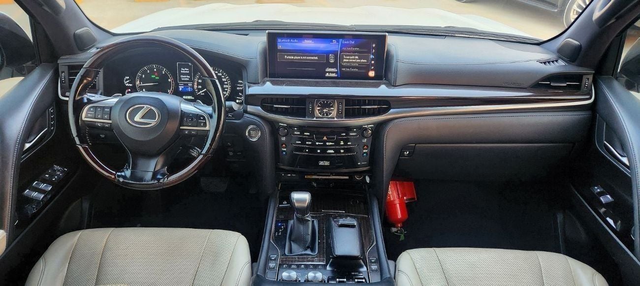 Lexus LX570 Platinum 5.7L. Al- Futtaim Motors