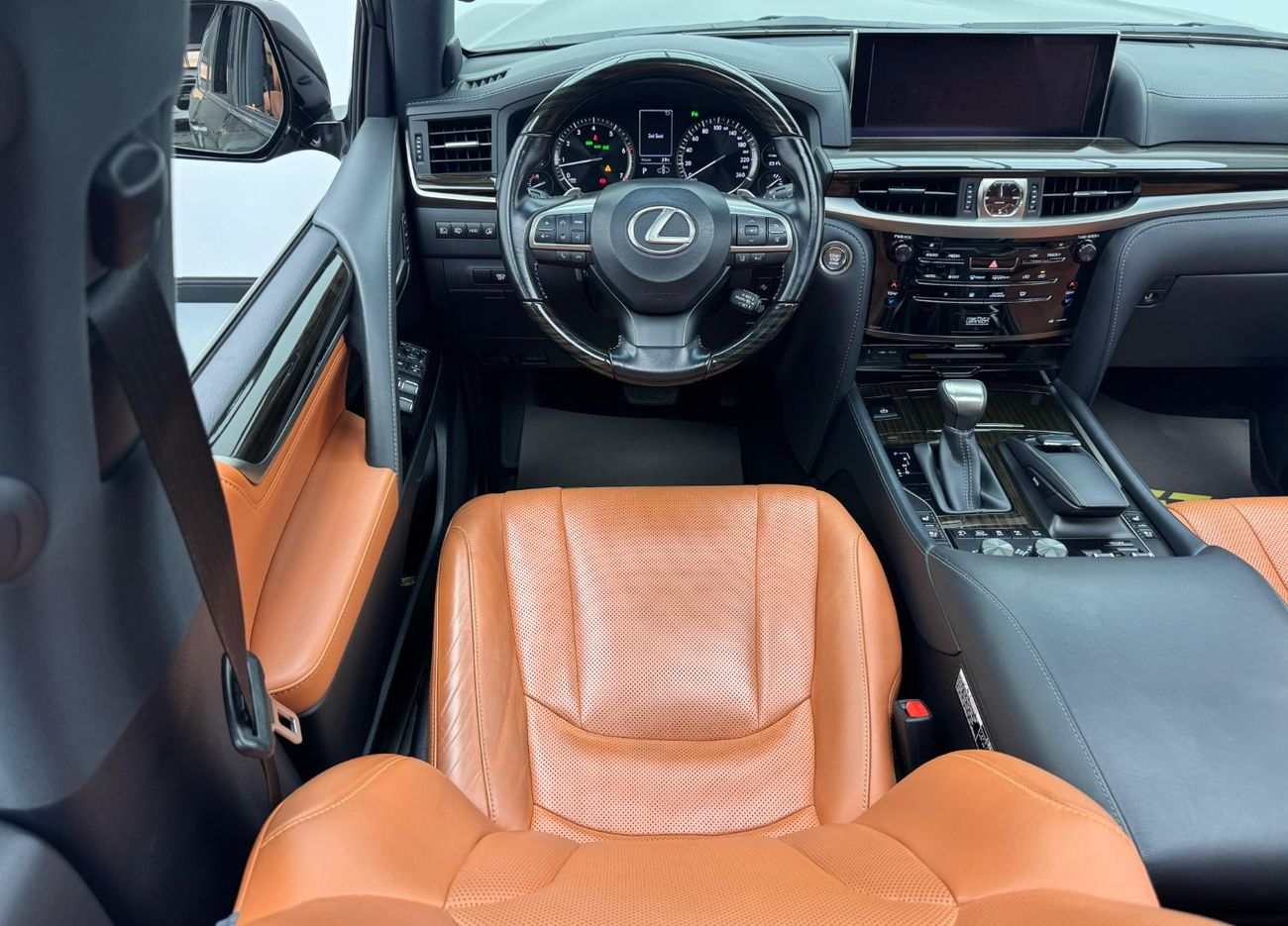 Lexus LX 570 Platinum 5.7L 2020 Lexus LX 570 Platinum, 2025 Lexus Warranty, Lexus Service History, Excellent Cond