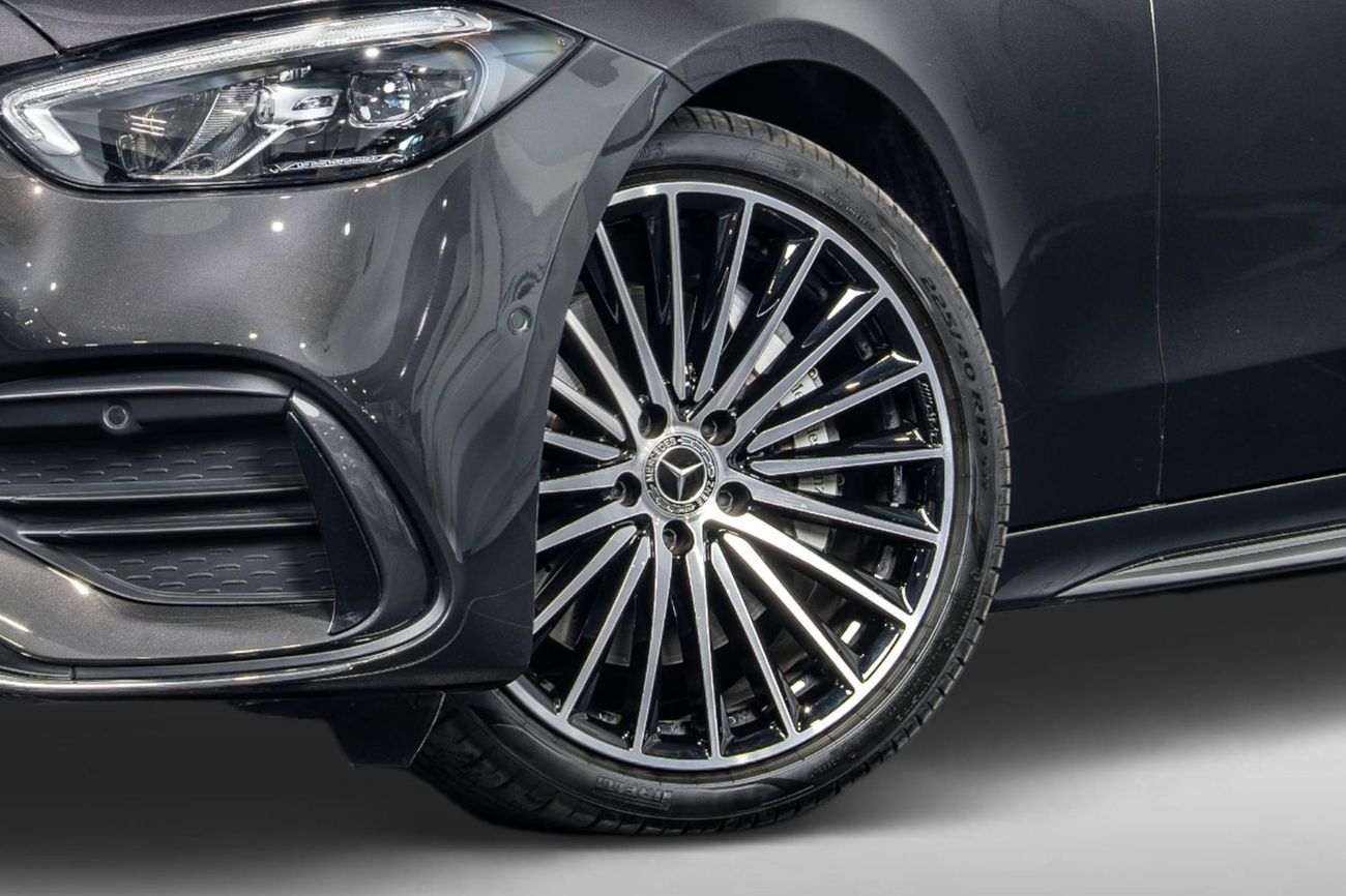 Mercedes-Benz C 200 EMC Mercedes-Benz Warranty Package | 0% Downpayment | AED 3,090 P/M