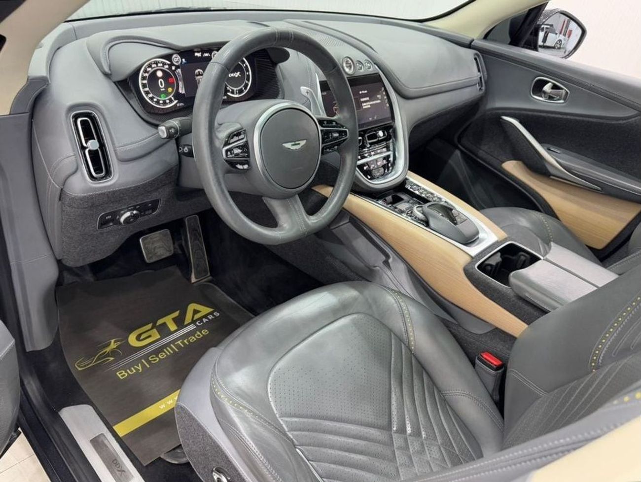 Aston Martin DBX 2021 Aston Martin DBX, Agency Warranty Till 02/26, Full Agency Service History, GCC